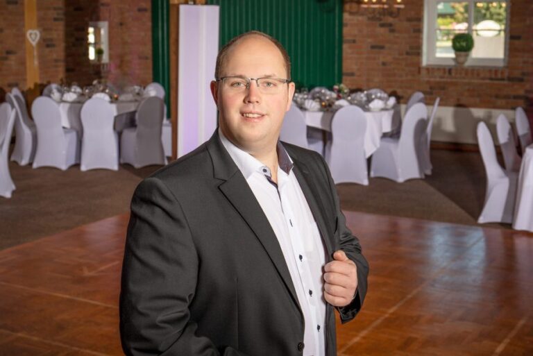 Gerd Albers, Inhaber des Metadrom Eventcenter Großefehn